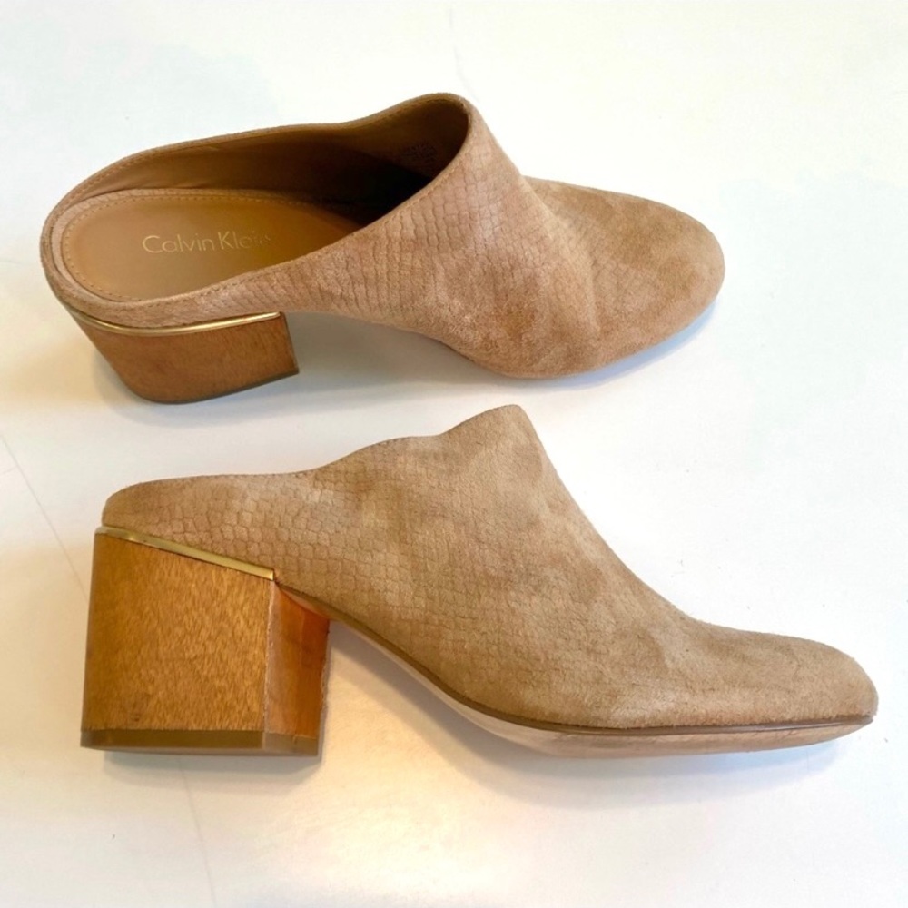 Calvin Klein Judia Suede Leather Mules Wood Block Chunk Heel Slip on Clogs Boots